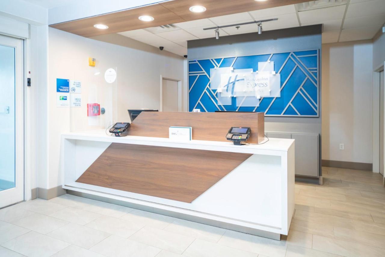 Holiday Inn Express And Suites Atlanta-Johns Creek By Ihg Exteriör bild