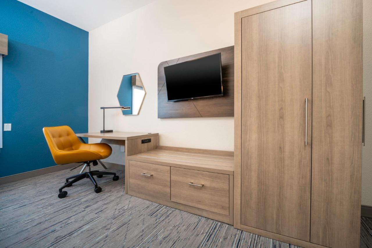 Holiday Inn Express And Suites Atlanta-Johns Creek By Ihg Exteriör bild