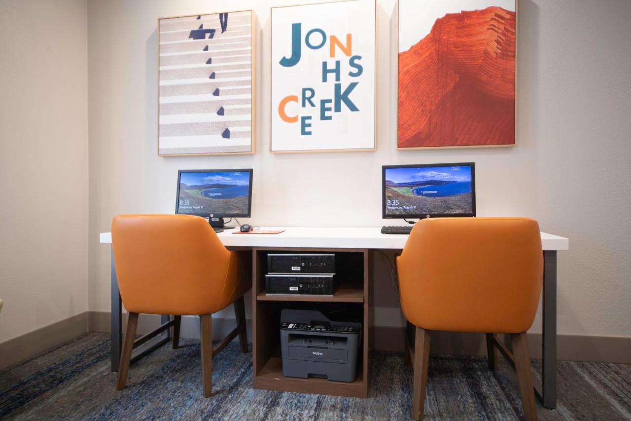 Holiday Inn Express And Suites Atlanta-Johns Creek By Ihg Exteriör bild